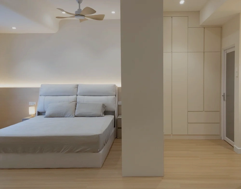 30-Year Terrace Transformation - Seamless Spatial Flow - View 3