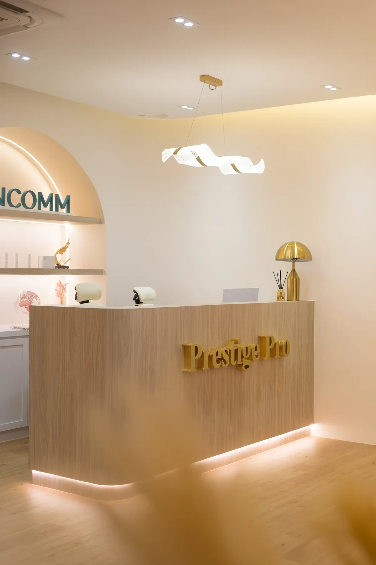 Prestige Pro Beauty Salon - Masterful Lighting - View 17