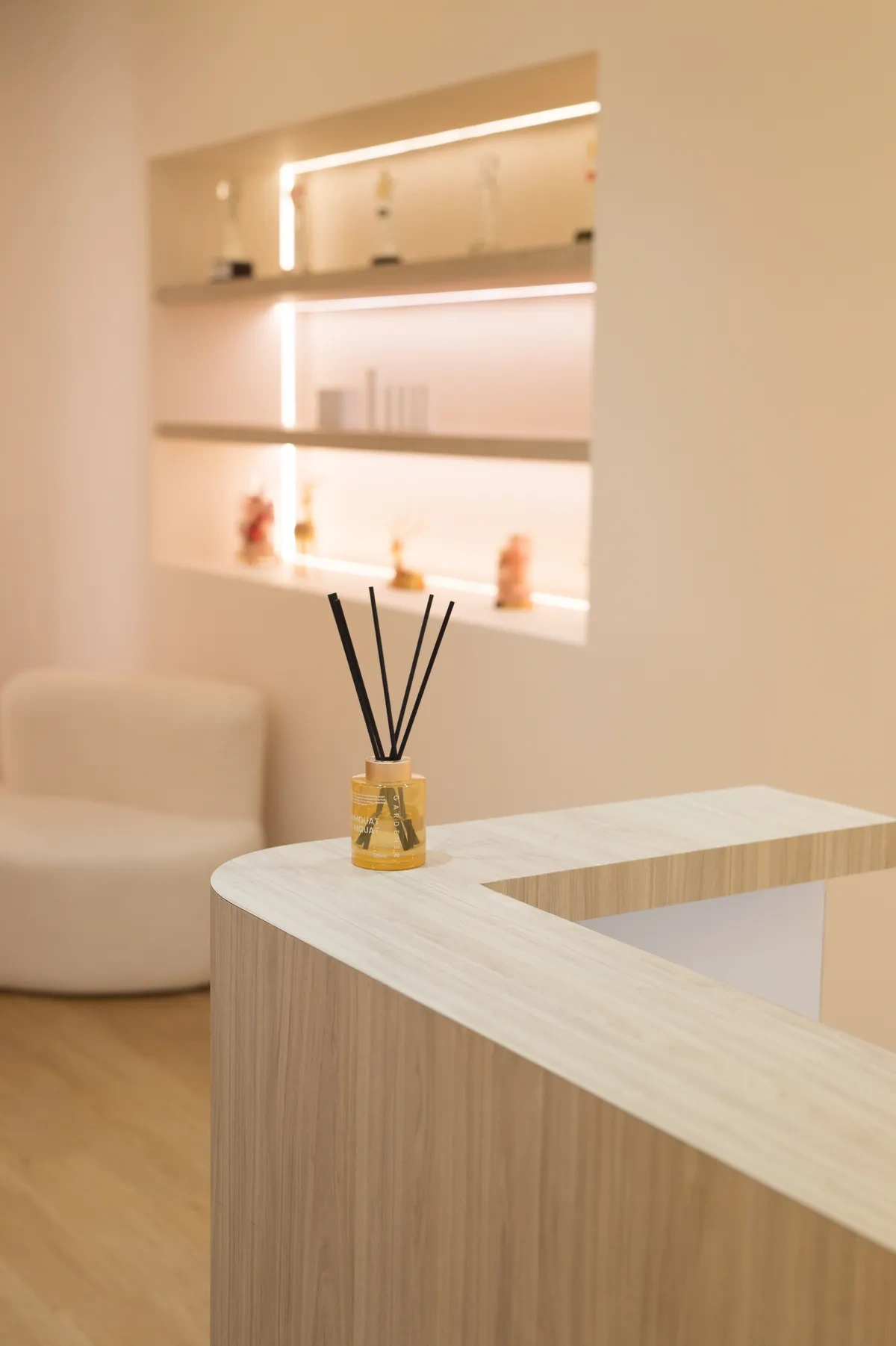 Prestige Pro Beauty Salon - Seamless Spatial Flow - View 21