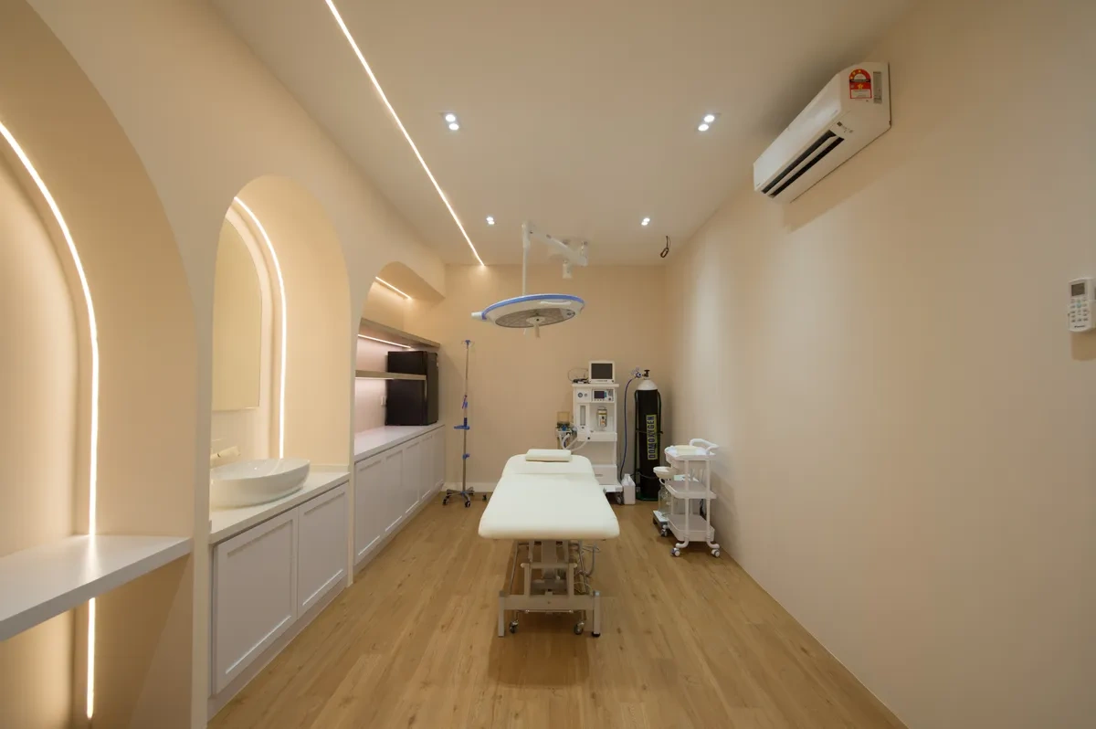 Prestige Pro Beauty Salon - Masterful Lighting - View 35