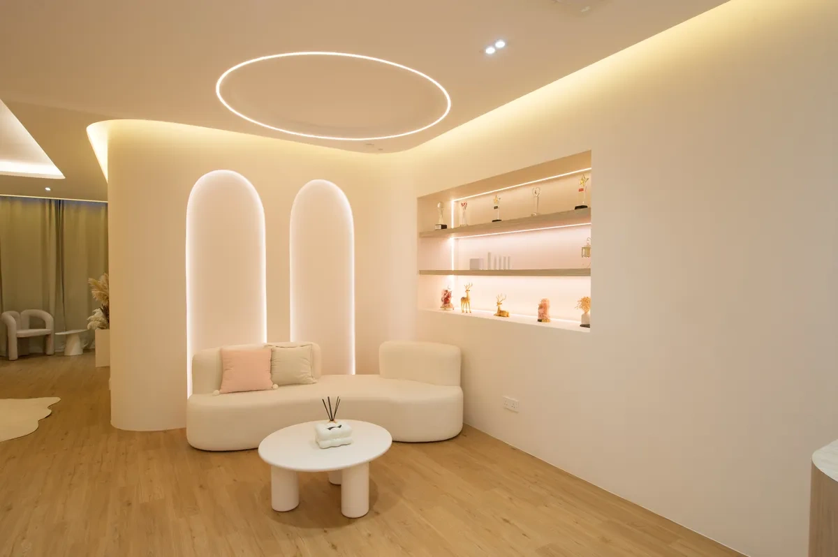 Prestige Pro Beauty Salon - Turnkey Renovation - View 9