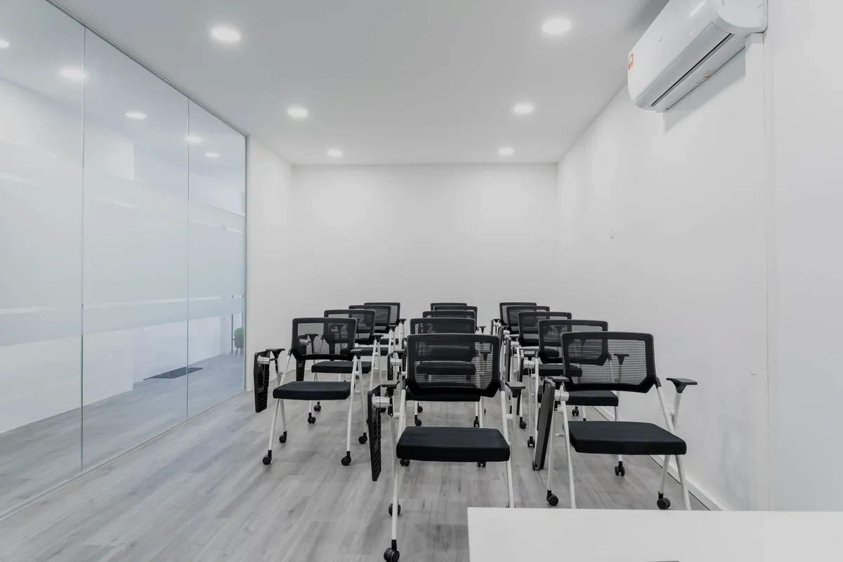 Tenfy Group Commercial Office - Minimalist Retreat - View 6