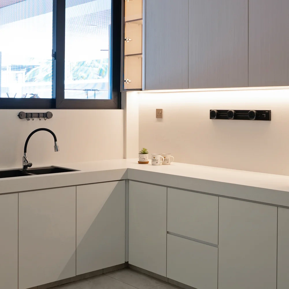 The Quiet Luxury Cluster - Effortless Comfort - View 1